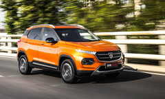 Cận cảnh mẫu ô tô sở hữu vẻ ngoài cá tính, giá chỉ từ 249 triệu đồng 