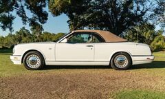 Hoảng hốt chiếc ô tô bị tính phí trước bạ gần 50 tỷ đồng