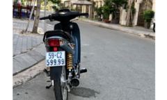 Cận cảnh xe máy Honda Wave cũ rao bán 145 triệu đồng 