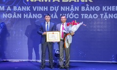 Nam A Bank nhận bằng khen của Thống đốc Ngân hàng Nhà nước Việt Nam 
