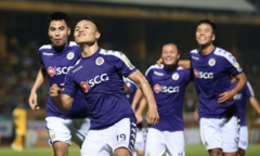 Ngày hội bóng đá Thủ đô tại SVĐ Hàng Đẫy: Tặng 100 quả bóng có chữ ký Quang Hải, Duy Mạnh…. cho người hâm mộ 