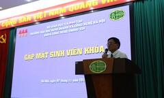 Khoa Công nghệ Thông tin tổ chức gặp gỡ Tân sinh viên Khóa 24 & Giới thiệu chương trình đào tạo kỹ sư ngành Công nghệ Thông tin 