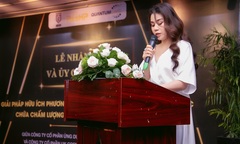 Lễ nhận bằng và ủy quyền bằng “Giải pháp hữu ích phương pháp sản xuất chế phẩm nano bạc chứa chấm lượng tử Graphen trên nền Chitosan” 