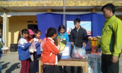 Cảm động bức thư đi xin gạo cho học trò nghèo của thầy giáo Lai Châu