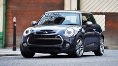 Bảng giá xe Mini Cooper mới nhất tháng 1/2020: Mini One 5 Door giá niêm yết 1,529 tỷ đồng