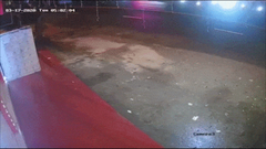 Video: Tránh xe lấn làn, container chao đảo rồi tông sập nhà dân