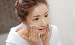 Hướng dẫn chăm sóc da trước những tác động tiêu cực của ô nhiễm, bụi mịn