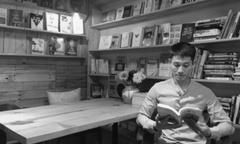 Vượt định kiến, chàng công nhân vay tiền mở “Thư viện hạnh phúc”