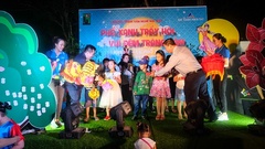Đất Xanh miền Tây vui trung thu với hơn 500 em nhỏ tại Bến Tre