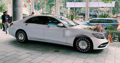 Bóc giá  "xế xịn " Mercedes-Maybach S450 trong đám cưới Công Phượng: Đèn nội thất 64 màu, cửa sổ trời đổi màu