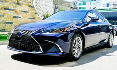 Bảng giá xe ô tô Lexus tháng 12/2020: Lexus ES 2021  "lên sàn " với giá từ 2,54 tỷ đồng