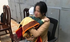 CSGT ngăn người phụ nữ ôm con nhỏ định nhảy cầu Bãi Cháy tự tử