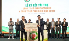 Topenland và Hưng Thịnh Land tài trợ cho bóng đá Bình Định