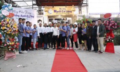 Người nặng lòng với văn hóa ẩm thực Việt và cá Lăng Việt Trì 