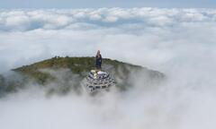 Chiêm ngưỡng tượng Phật Bà cao nhất châu Á trên miền tâm linh Núi Bà kỳ vĩ