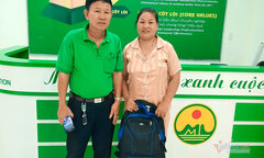 Tài xế taxi trả lại 35 triệu đồng cho nữ khách bỏ quên