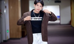 Sau “Vũ điệu rửa tay”, Quang Đăng tiếp tục gây sốt với Vũ điệu hồi sinh