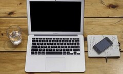 Apple ra mắt MacBook Air mới cuối tháng 2?
