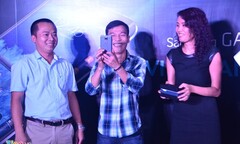 Galaxy Note Edge màn hình cong mạ vàng có mặt tại Việt Nam