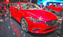 Mazda công bố giá cặp đôi Mazda6 và CX-5 2016