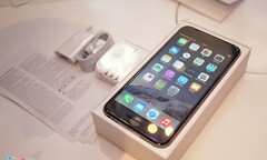 iPhone 6 Plus 16 GB chính hãng giảm giá hơn 1 triệu đồng