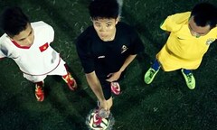 Running Man làm trọng tài trận Việt Nam-Brazil