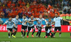 Argentina 4-2 Hà Lan (KT): Hà Lan gục ngã đau đớn trên chấm 11m