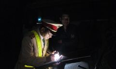 Video: Bắt lô hàng lậu lớn xuất xứ từ Trung Quốc