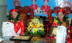 Công nhận kỷ lục cặp chị em ruột cao tuổi nhất Việt Nam