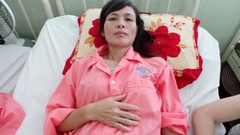 Cô giáo nghèo cận kề “cửa tử” thèm sống để nuôi con