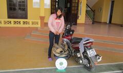 Nghệ An: Bắt thiếu nữ vận chuyển hàng chục kg sừng bò tót