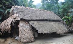  "Quỹ Nhịp cầu Hồng Đức " bàn giao 6 ngôi nhà tình nghĩa