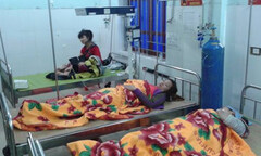 Hàng trăm công nhân nhà máy nhập viện do ngộ độc thức ăn