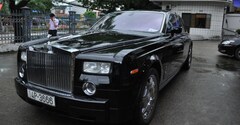  Rolls-Royce làm từ thiện của chúa đảo Tuần Châu có giá trị thật là bao nhiêu?