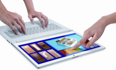 Laptop màn hình cảm ứng:  "Lợi thì có lợi nhưng... "