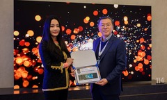 Samsung công bố người Việt đầu tiên bỏ ra 3,5 tỷ đồng mua TV MicroLED