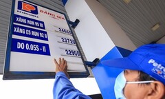 Ngày mai (12/12), giá xăng dầu có thể giảm mạnh