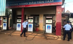 Đắk Lắk: Hơn chục cây xăng đóng cửa vì hết hàng