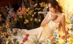 Hồ Quỳnh Hương trở lại đường đua âm nhạc với MV “Mùa hoa năm ấy”