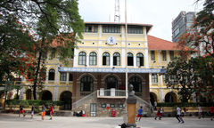 TP.HCM: Hơn 200 phụ huynh gửi đơn phản đối cách xét tuyển lớp 10 trường chuyên