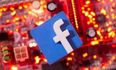 Tin tức công nghệ mới nóng nhất hôm nay 21/2: Facebook bán tích xanh từ 12 USD
