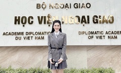 Gặp cô gái Học viện Ngoại giao học giỏi, truyền cảm hứng cho mọi người