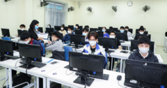 ĐH Quốc gia Hà Nội mở cổng đăng ký thi ĐGNL lần 2, có thời điểm thí sinh bị  "nghẽn " truy cập