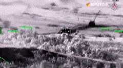 Video:  "Cá sấu " Nga Ka-52 phóng tên lửa phá hủy xe bọc thép Ukraine