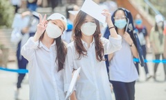 Áp lực thi cử của học sinh lớp 12 trước kỳ thi THPT Quốc gia 2023