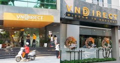 Cổ phiếu hồi phục ấn tượng, lãnh đạo Chứng khoán VNDirect muốn bán sạch cổ phiếu 