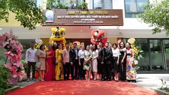 Lễ ký kết hợp tác và ủy quyền phân phối máy Lourdes Hydrofix Superior Edition và Bambi tại khu vực phía Bắc giữa Công ty Kim Long Phát và Tân Thiên Gia 