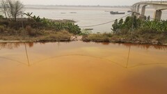 Vụ xả nước thải có dấu hiệu bất thường của Công ty Cổ phần Hóa chất Việt Trì: Chi cục Kiểm soát ô nhiễm môi trường miền Bắc vào cuộc