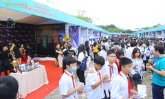 ĐỊNH HƯỚNG NGHỀ NGHIỆP Ở HIỆN TẠI – CƠ HỘI PHÁT TRIỂN CHO TƯƠNG LAI