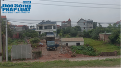 Vĩnh Ngọc (Đông Anh – Hà Nội):   Đất công đang bị “xẻ thịt” và xây dựng trái phép tràn lan